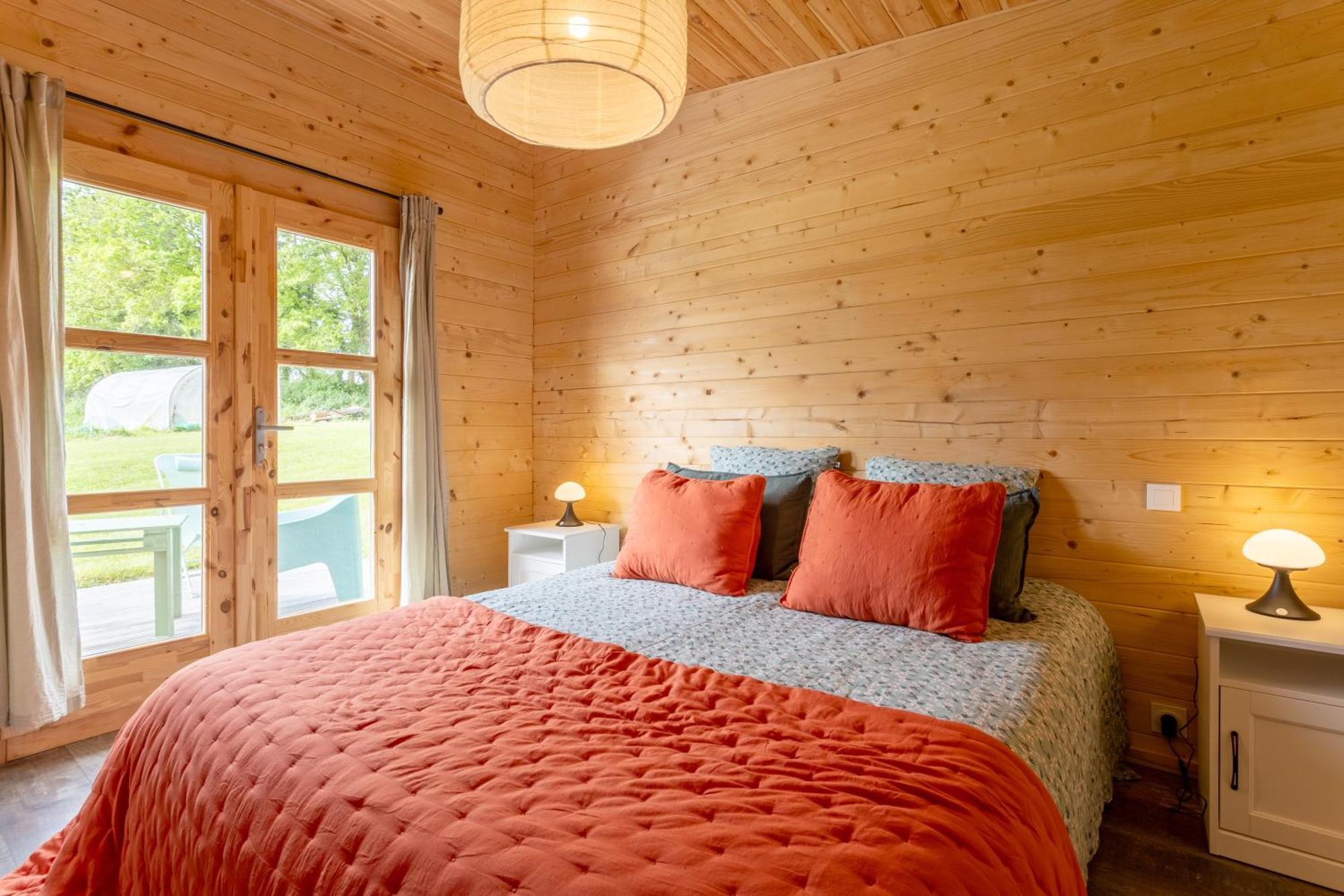 Chalet 4 Pers Landeleau 2Kms Canal 외부 사진