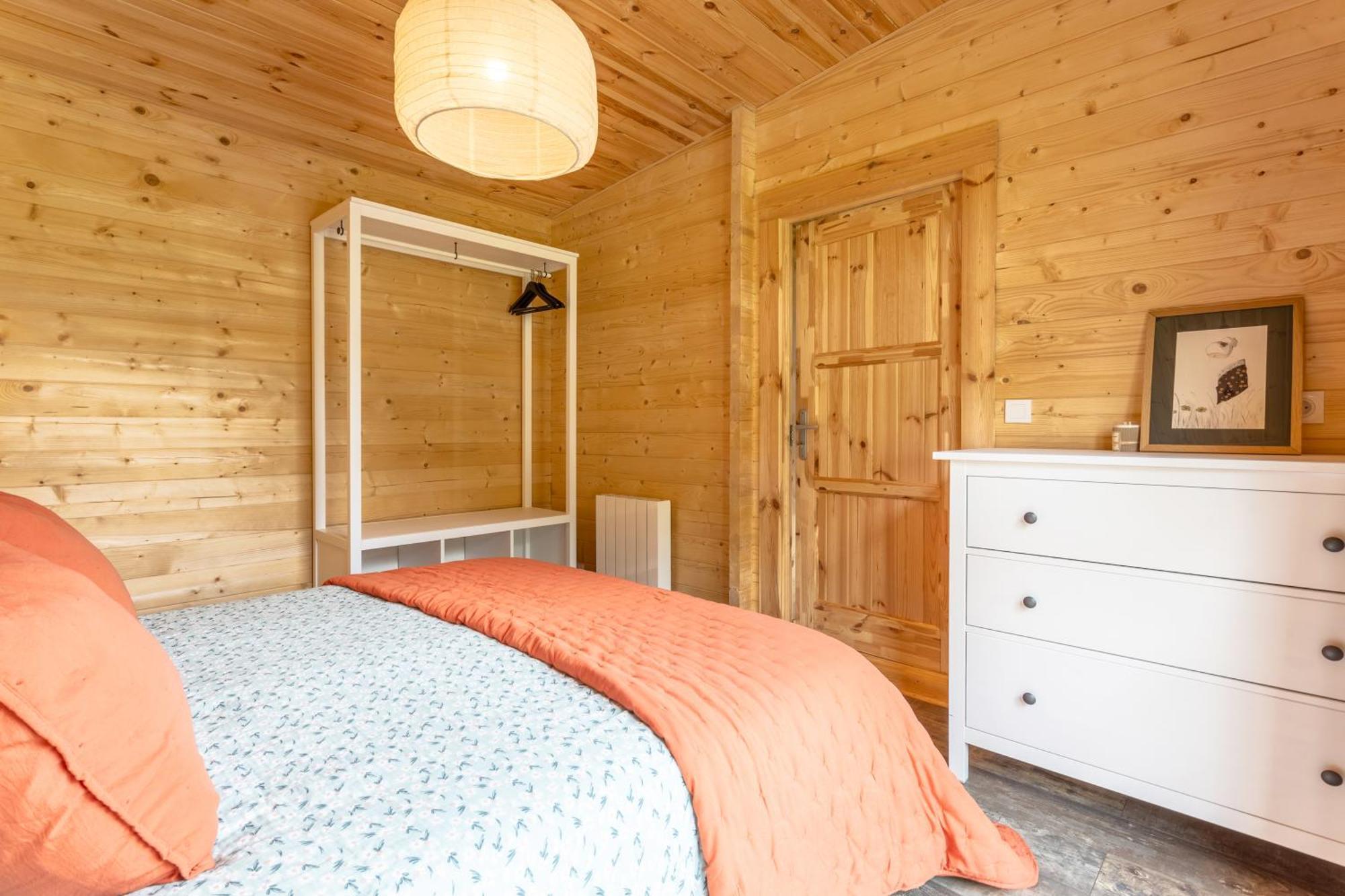 Chalet 4 Pers Landeleau 2Kms Canal 외부 사진